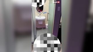 Chs bida thua kèo, phải dâng lồn bạn vợ cho thg bạn thân địt xuất trong