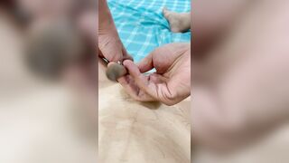 Đam mê của em là được trai cạo lông
