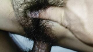 Địt tê chim với cái lồn bọt trắng