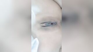 Em gái điều dưỡng thực tập sinh trực ca đêm nứng lồn quá thủ dâm ở chỗ trực luôn