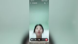 Idol tiktok lộ clip call với ny, xinh ngon múp rụp