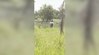 Sưu tầm: học sinh kiểm tra định kì cơ thể nhau ở đồng