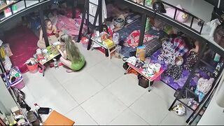 Hách cam phòng ngủ của mấy em đào xinh xắn hàng ngon