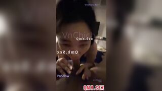 Em Gái 2k3 lộ bản chất dâm loàng khi bú được buồi mơn trớn chơi đùa với cu