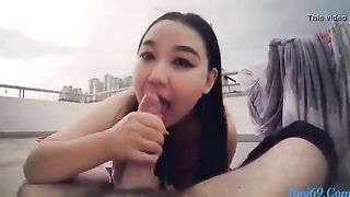 Đời trao anh 4 chứ cơm áo gạo tiền, E cho a 4 chữ địt lồn em đi