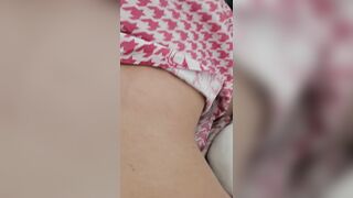 Vừa dogyy vừa móc đít e ny