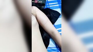 Anh bắn ra ngoài chút về em nhớ uống thuốc tránh thai nhé