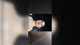 chị gái 2