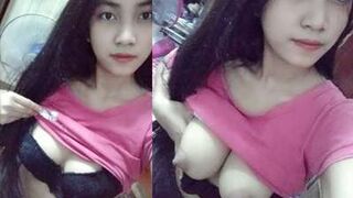 Đinh Hoàng Oanh 2ka9 Chót Dại Khoe Vú Bự Để Bạn Trai Quay Màn Hình