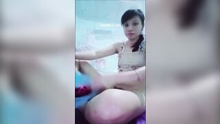 Độc lạ teen Chi Linh 210 thử quần lót chát sex lồn non