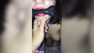 Bạo dâm cực mạnh, E gái bị 24 dụng cụ bạo dâm khắp lồn