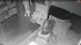 Clip Hot Nửa Đêm Con Dâu Mò Vào Phòng Bố Chồng Mò Cu