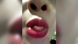 Chị mbbg đi thể dục thì cho người lạ xem vú gạ địt