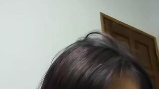 Học sinh cấp 3 lồn non dâm thủ dâm với trai lạ
