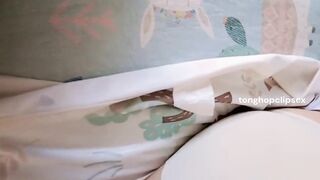 Súc Vật Không Kìm Nổi Thú Tính Địt Rách Lồn Chảy Be Bét Máu Con Gái Nhà Người Ta