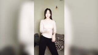 Ngon vl, nhảy tiktok khiêu dâm, e gái lộ clip djt nhau sướng vl ra