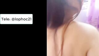 Thanh niên gạ djt e teen lồn non bằng 5 cốc trả sữa khẩu dâm sướng vl