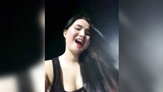 Chị mb vú to dâm đãng vừa thể dục vừa gạ trai trẻ
