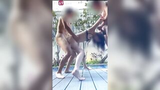 Rủ bạn thân quất em người yêu của mình ngay tại hồ bơi cực phê