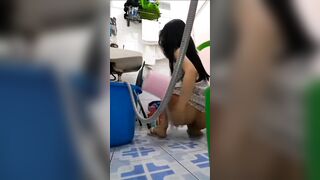Chủ trọ khốn nạn đặt lén camera quay lén nữ sinh thuê trọ