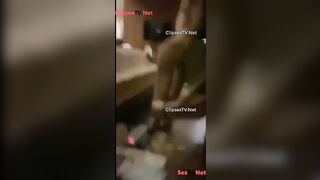 Nhờ bạn thân bóp vú để Khoe có ny ai ngờ nó đè ra địt muốn rách lồn