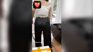 Quay lén bóp vú sờ đít cô chủ tiệm cắt tóc móc lồn djt sướng vl