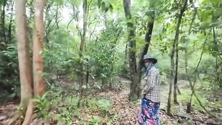 Đi hái nấm cùng chị dâu lồn múp vú to dâm đãng