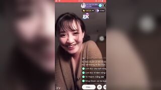Livestream show hàng
