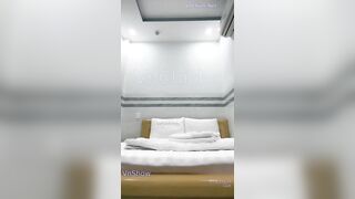 MMlive gachich (Eria2004) vú to lồn hồng hôm nay lại nứng lồn đi gạ chịch người lạ