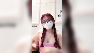 Em idol MMlive gachich (Eria2004) ngồi quán cafe show lồn gạ chịch được một anh