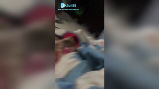 Thay đồ trước mặt thg bạn, E học sinh bị đè ra djt tung loz