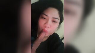 Chị gái chubby thích bú cặc em trai cặc to