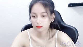 #aimy em gái dễ thương của các đồng dâm đây ~ Sex VnShow