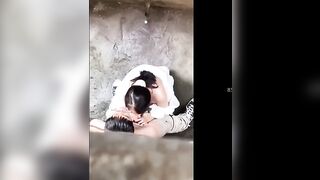 Cặp đôi lén chịch nhau sau giờ học bị quay lén và phát hiện