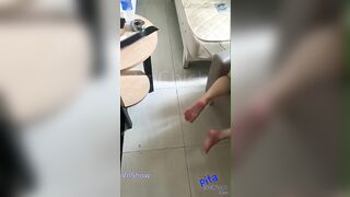 Pita tới công chuyện với em công nhân dâm đãng này