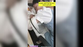 Em học sinh ngủ gục trên bạn bị thầy giáo lén bóp vú 2