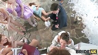 BRIDE4K_ Une Vraie Baise Anale De Mariage, La Mariée a été Clouée Par un Chef De Toas