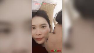 Dễ dãi cho bạn thân bóp vú hickey e học sinh bị djt tung loz