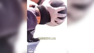 Chị mb gạ em trai đang chơi bóng rổ lên ô tô sờ lồn bóp vú rồi cho tiền