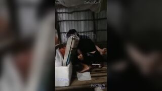 Hấp diêm bạn cùng lớp - T mà biết ở đâu t báo công an cho đi tù hết