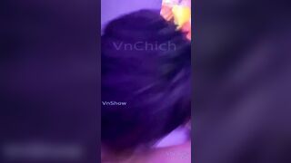 Chị gái nhậu say vạch bướm cho thằng em 2k8 biết mùi lồn là như nào