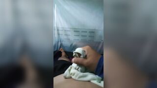 Nwng quá lấy quần lót nhỏ e sucj luôn