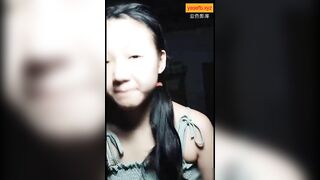 E học sinh vú non
