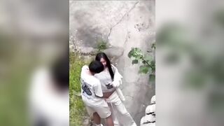 bắt bạn trai móc lồn bú vú giữa đường sướng đái ra quần