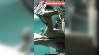3h chiều bố mẹ đi làm gạ a hàng xóm cu bự ra lút cán xuất tinh đầy lồn