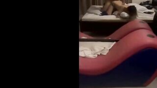 Súc vật, Lừa e học sinh uống thuốc kích dục đụ tập thể trong nhà nghỉ