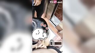 Hóng hớt đường phố: E học sinh bú cu trg thang máy ngla vào mặc kệ