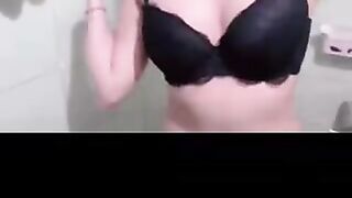 Clip Hot Hiền Nguyễn Dâm Cứ Phải Nói Là Vô Đối