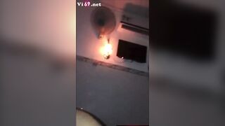 Kích thích cặc cửng lên xong đòi về có cái lồn tao cho về