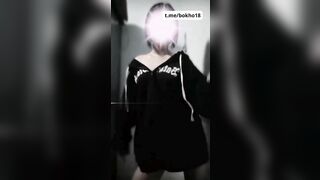 Sưu Tầm 2k9  Bé Áo Đen Vừa Nhảy Vừa Lộ Vú